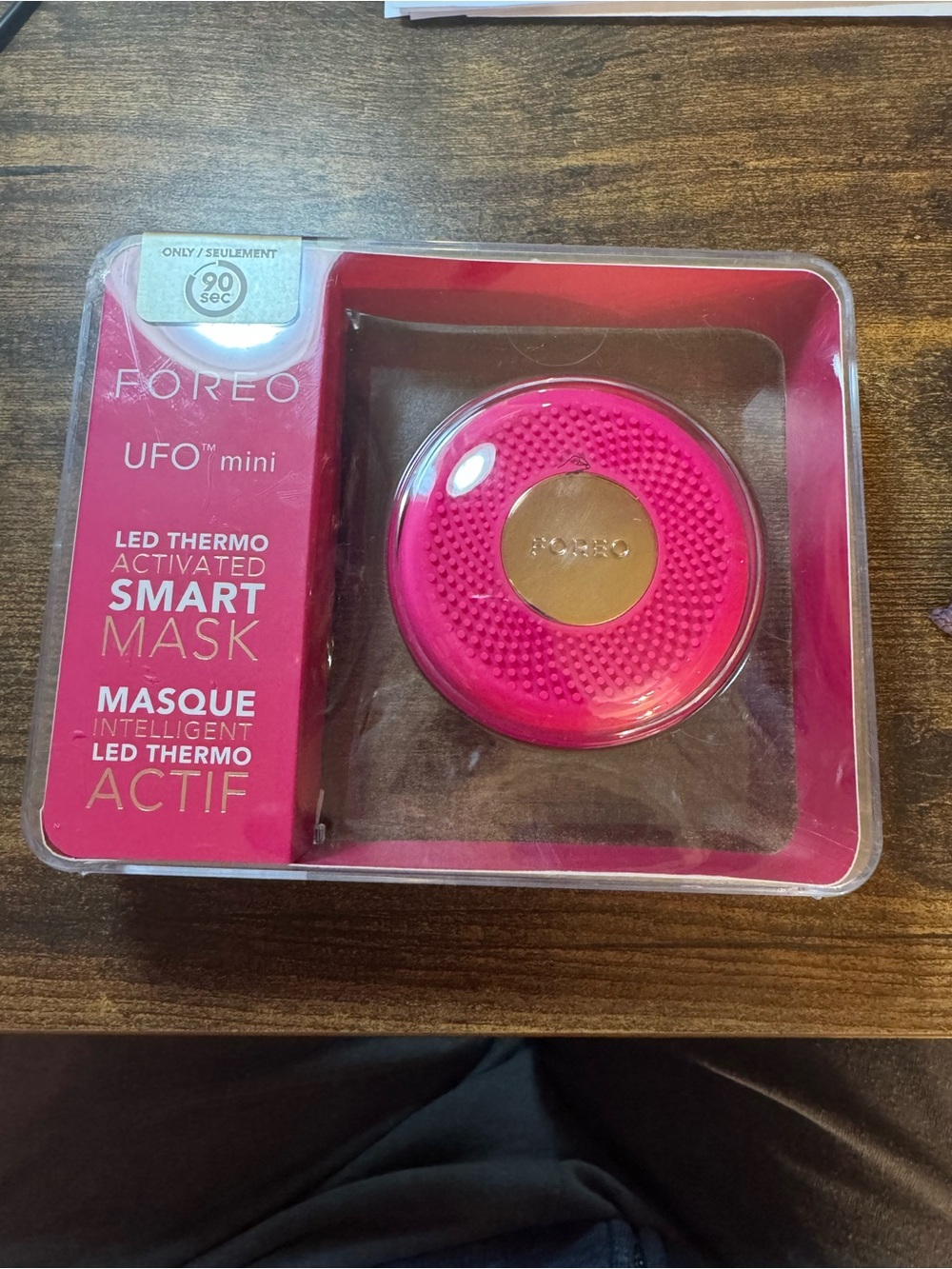 FOREO UFO mini LED Thermo Smart Mask Device - Bright Pink with Gold Accent